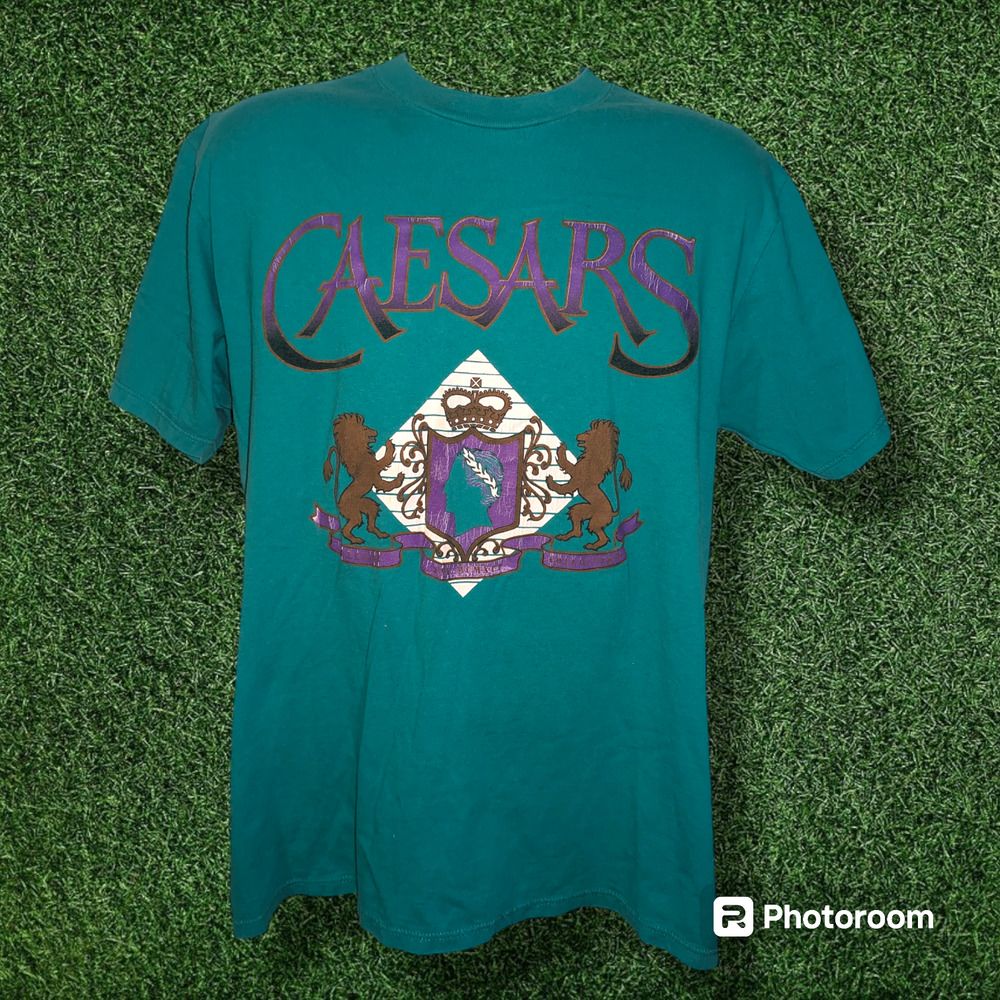 Vintage CAESARS Casino Las Vegas T-shirt - Large